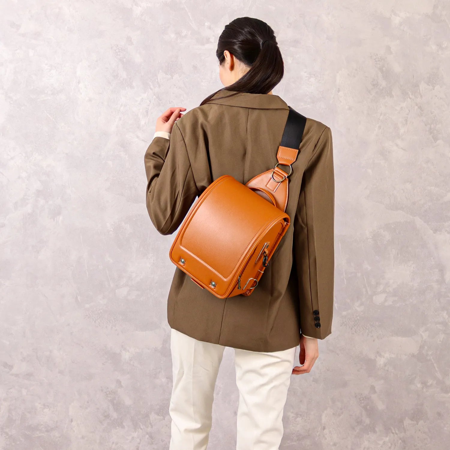 大人クロスボディランドセル『春陽』